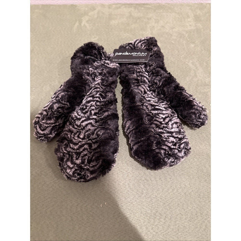 NWT Pandemonium Millinery Mittens Faux Fur Minky "Smokey Essence"‎ Gray SOFT